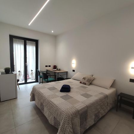Shared Bathroom - Myaostaproject Exterior foto