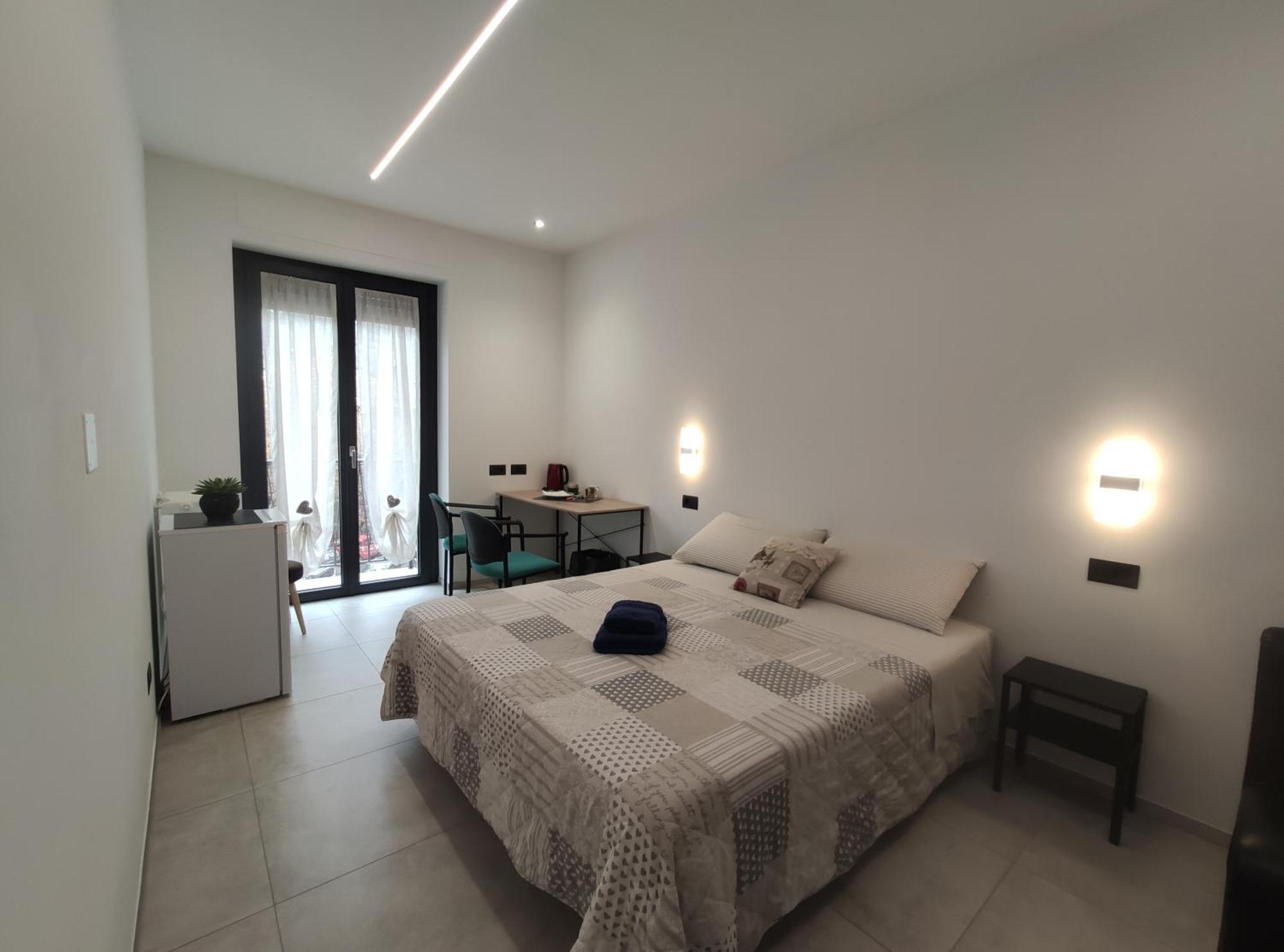 Shared Bathroom - Myaostaproject Exterior foto